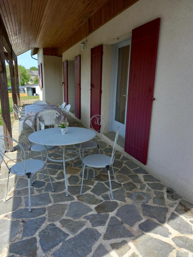 Villa La Campagne à Saint-Pardoux-le-Neuf Extérieur photo
